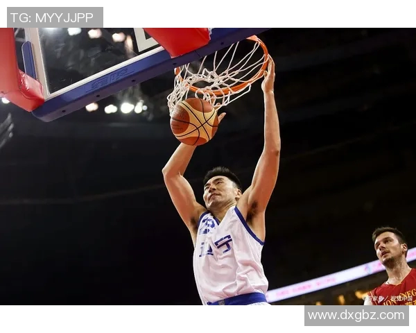 李晓旭的奋斗历程与篮球梦想如何改变了他的生活轨迹