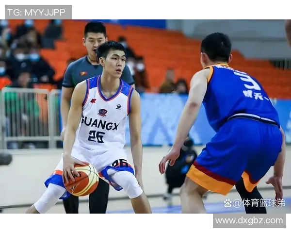 四川队与江苏队在CBA赛场的激烈对决引发球迷热议精彩瞬间回顾